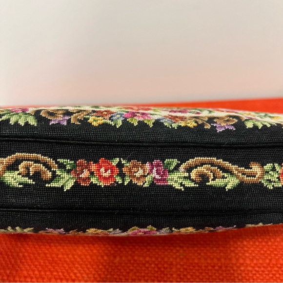 Vintage Petite Point Black Floral Needlepoint Bag with Jade-like Stone Clasp - Picture 6 of 16